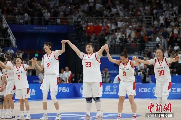 刘禹彤率中国队夺冠 女版奥尼尔成赛场焦点