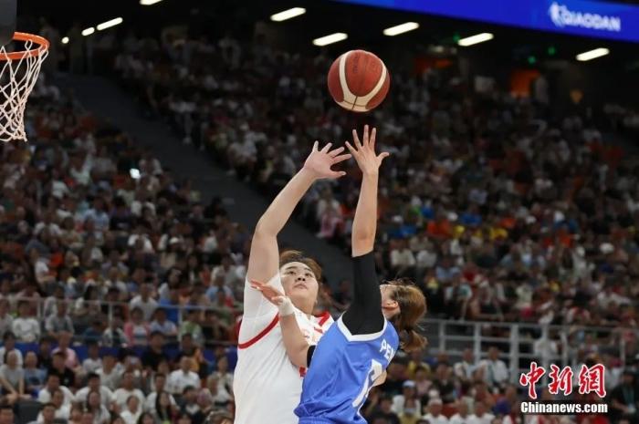刘禹彤率中国队夺冠 女版奥尼尔成赛场焦点
